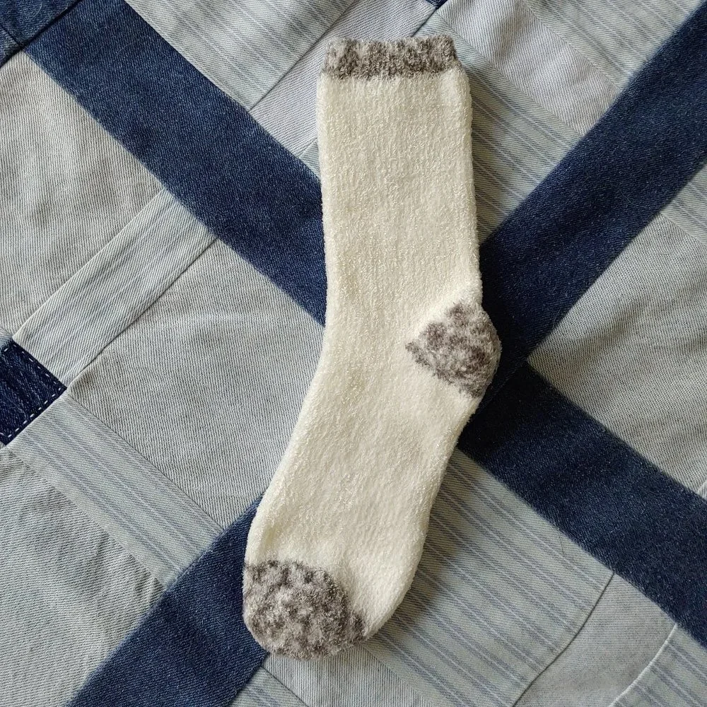 🌟 NEW / LIKE NEW Lot of 3 Cozy / Fuzzy Socks!